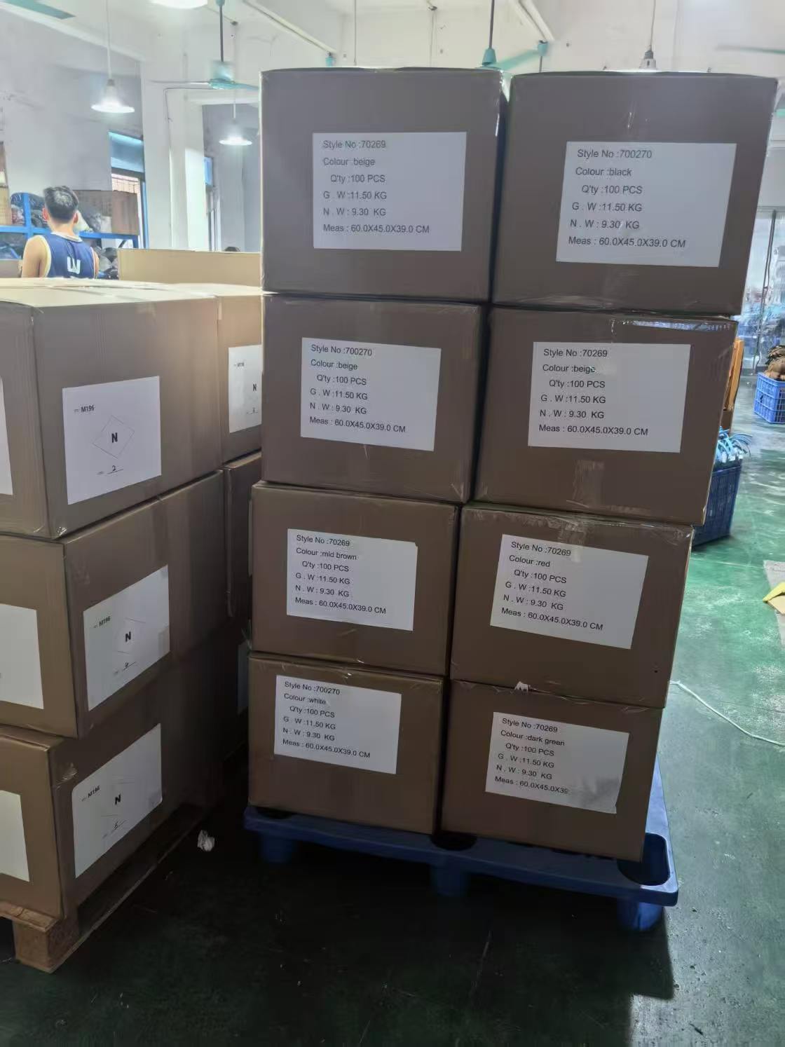 Carton label used to identify packed headwear shipments